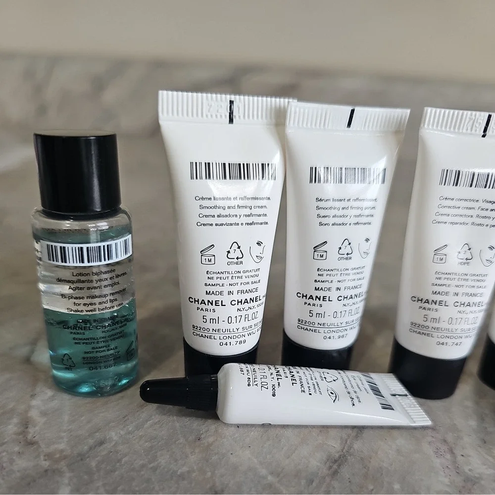 CHANEL 8pc Set-Le Lift Crème+Serum+Hydra Beauty Micro Crème+Lash Primer+Remover‎